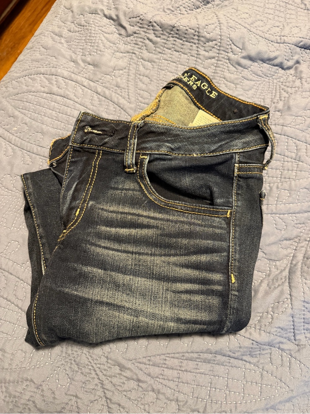 Men's Dark Wash Blue Jeans with Contrast Stitching